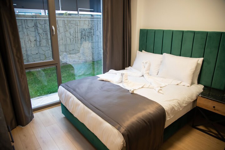 Room 4 of 46