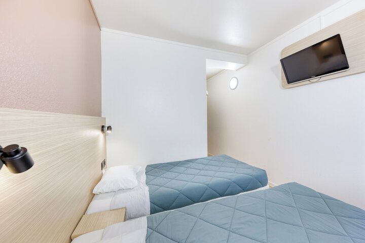 Room 20 of 55