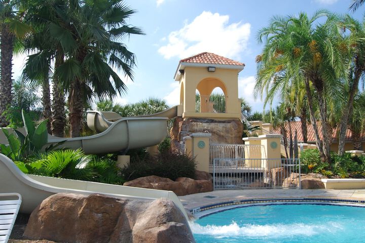 Pools & Facilities