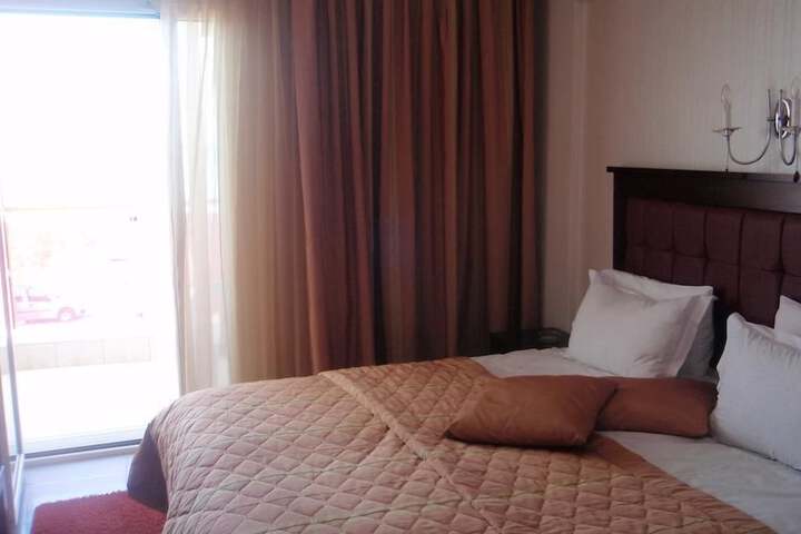 Room 5 of 46