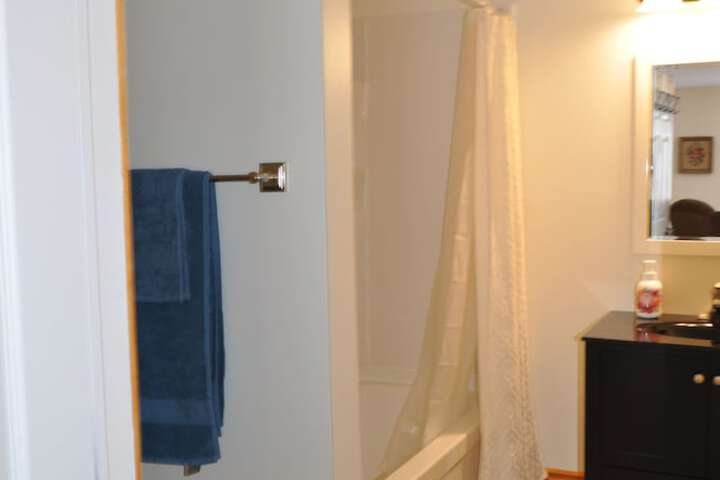 Room 83 of 118