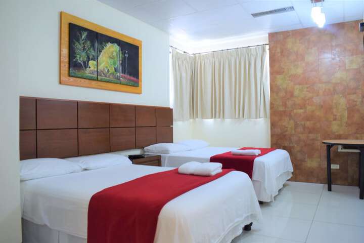 Room 10 of 74