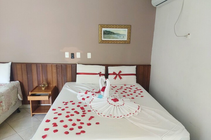 Room 16 of 79