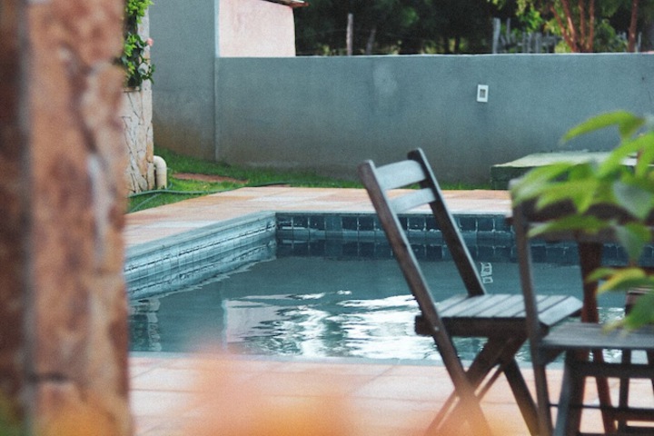 Pool 21 of 31