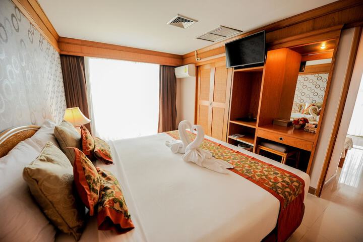 Room 21 of 64