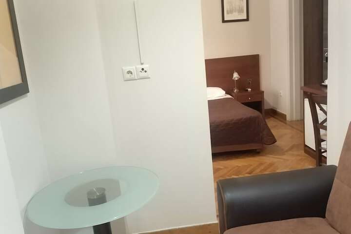 Room 26 of 59
