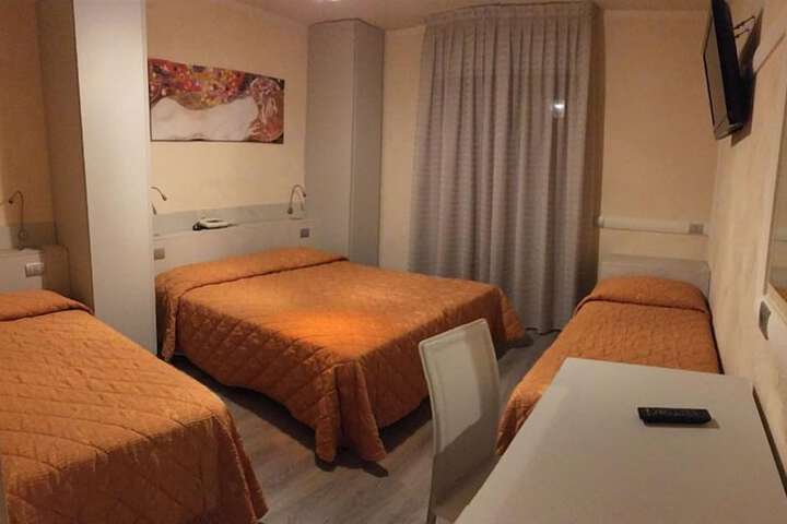 Room 10 of 59