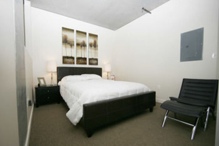 Room 5 of 15