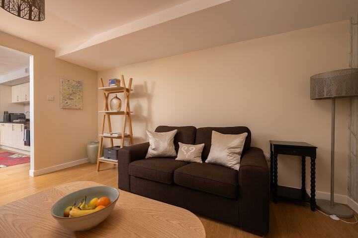 Lounge 471 of 691