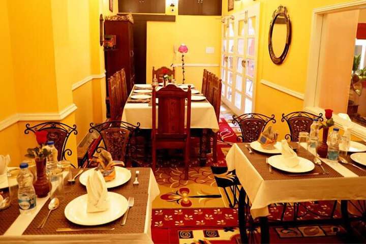 Dining 63 of 84