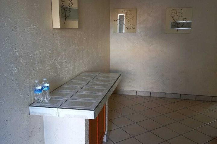 Room 12 of 33