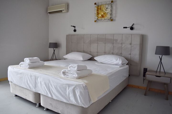 Room 59 of 261