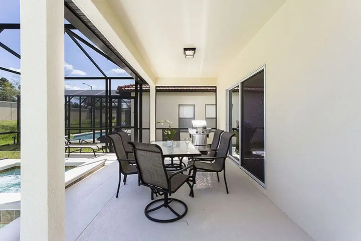 Terrace/Patio 7 of 18