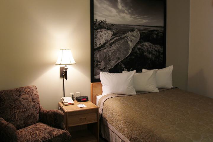 Room 17 of 46
