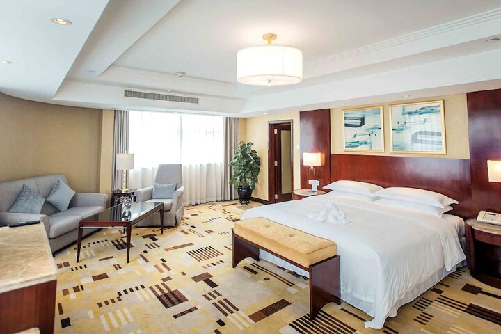 Room 12 of 45