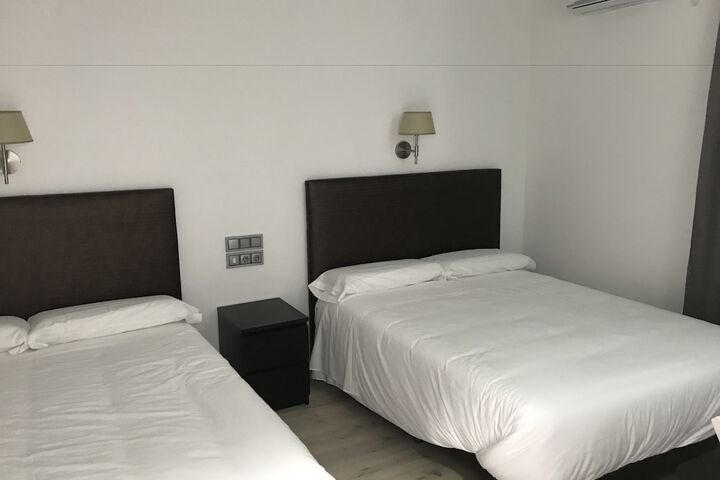 Room 5 of 34