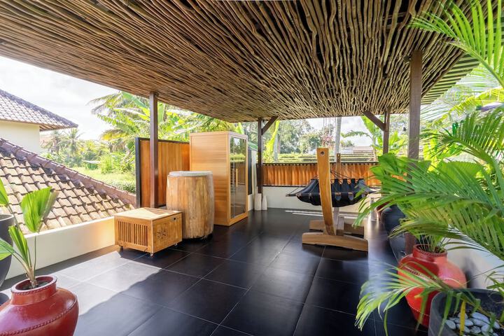 Terrace/Patio 56 of 142