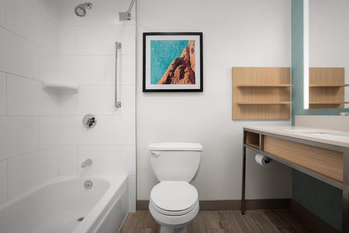 Bathroom shower