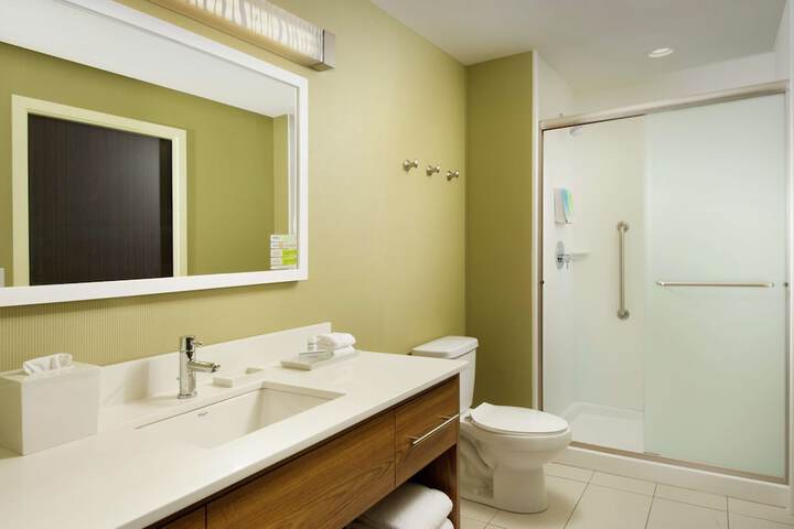 Bathroom shower