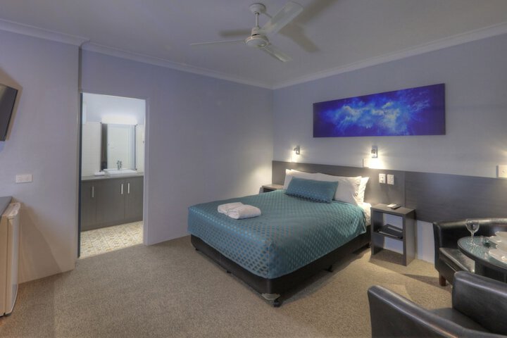 Room 27 of 56