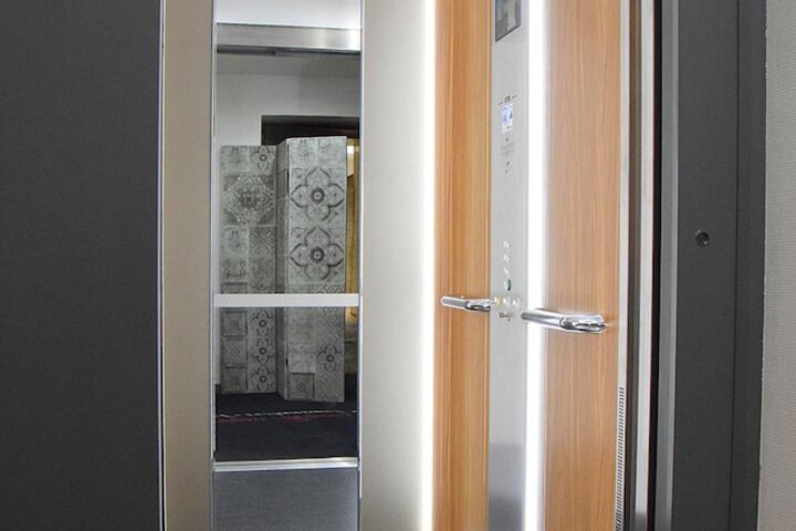 Elevator
