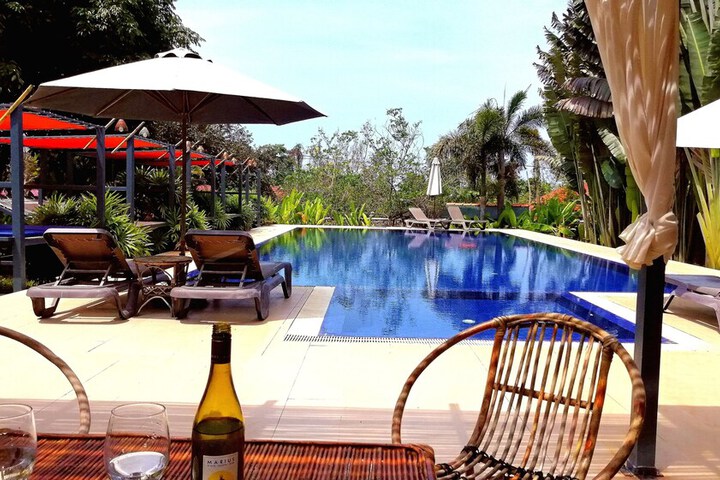 Pool 34 of 54