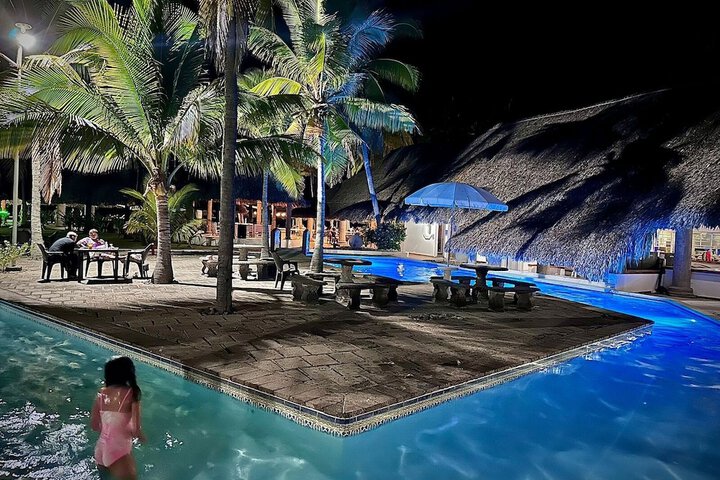 Pool 89 of 189