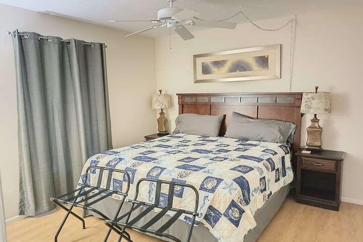 Room 21 of 51