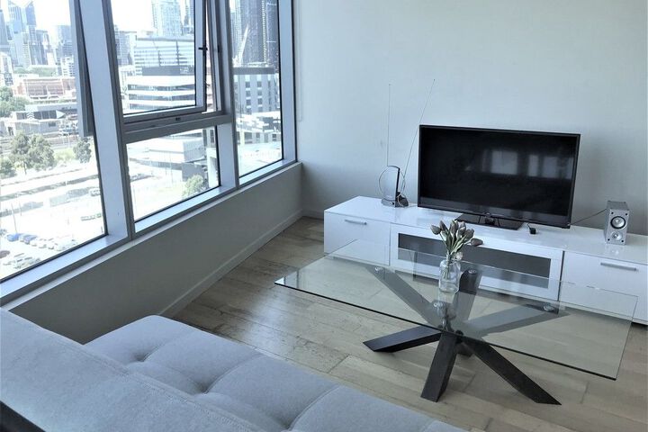 Room 4 of 27
