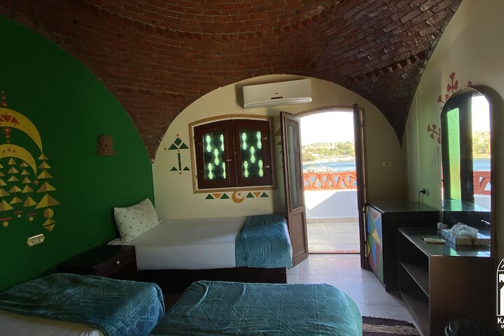 Room 11 of 75