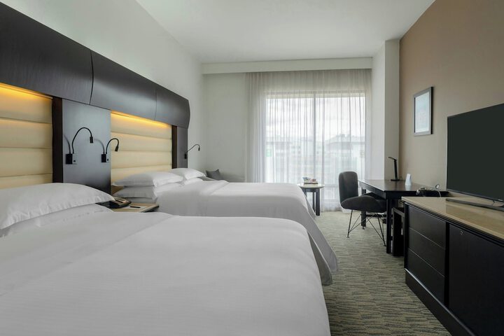 Room 21 of 71