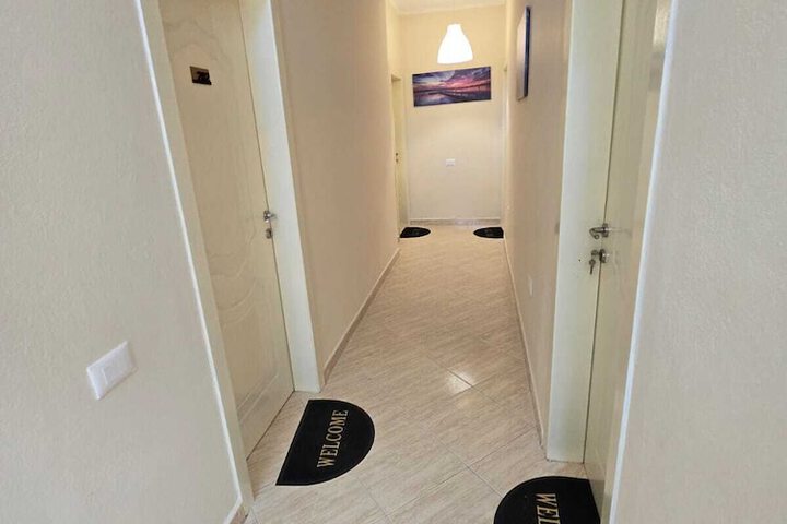 Room 19 of 54