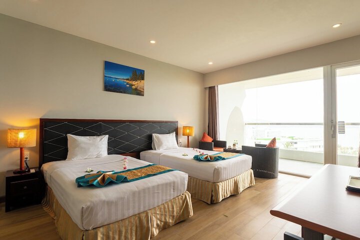 Room 32 of 108
