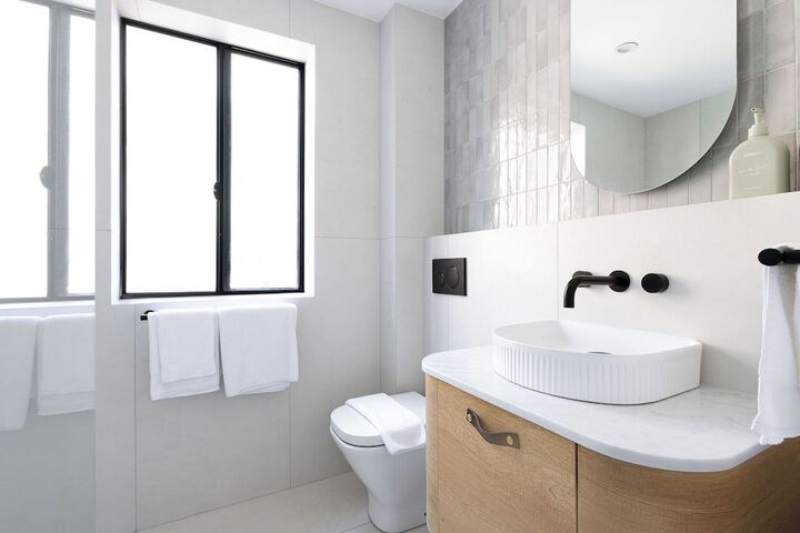 Room 54 of 72