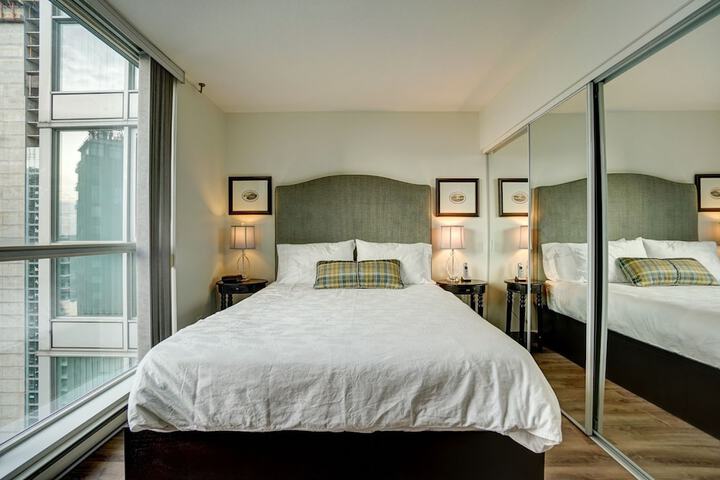 Room 2 of 13