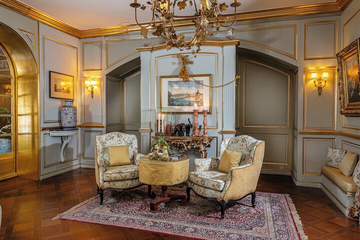 Lobby Entry