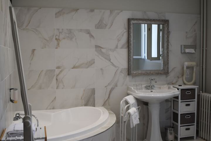 Bath Amenities