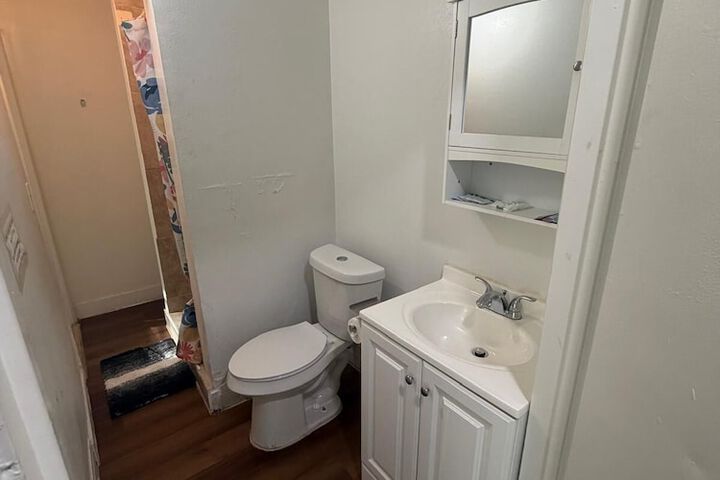 Room 14 of 24