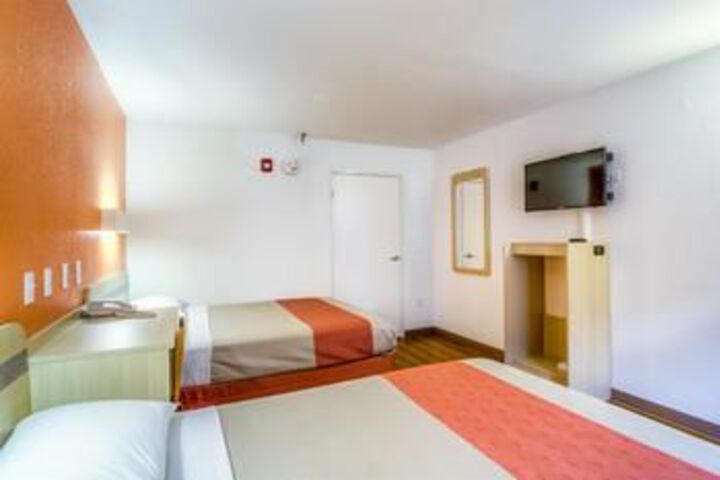 Suite Room