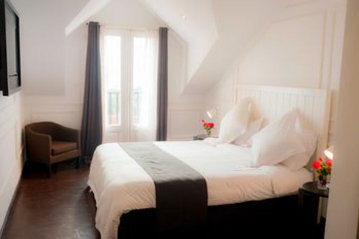 Room 15 of 39