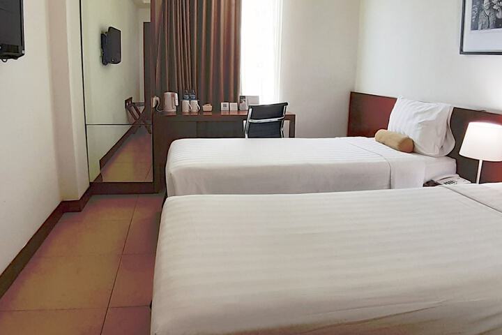Room 10 of 54