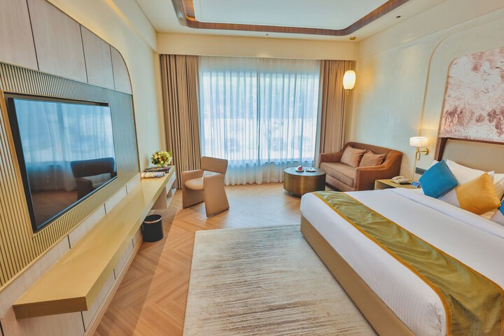 Room 9 of 47