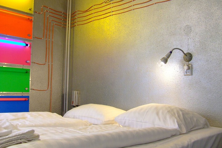 Room 16 of 91