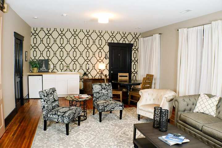 Room 21 of 29