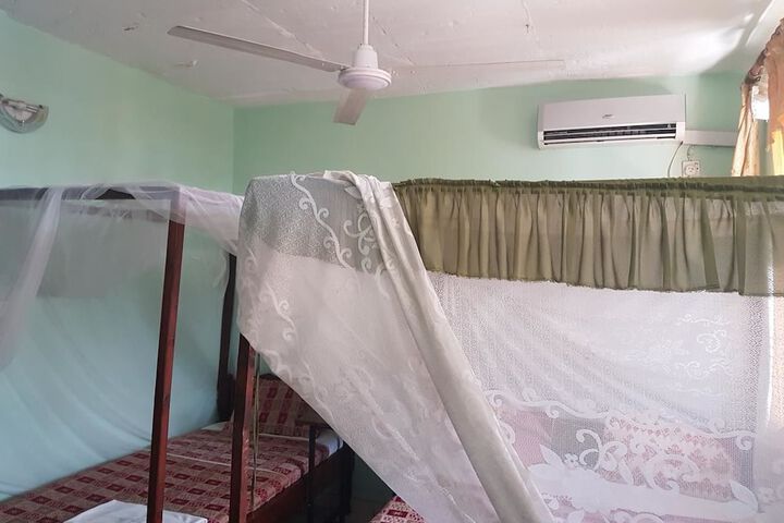 Room 3 of 18