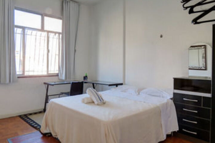 Room 3 of 20