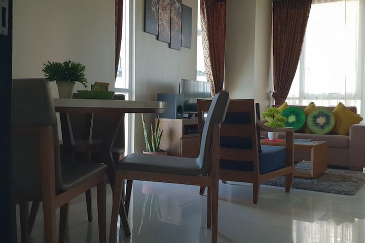 Room 25 of 76