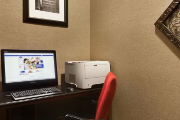 Business Center 46 of 264