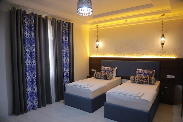Room 28 of 58