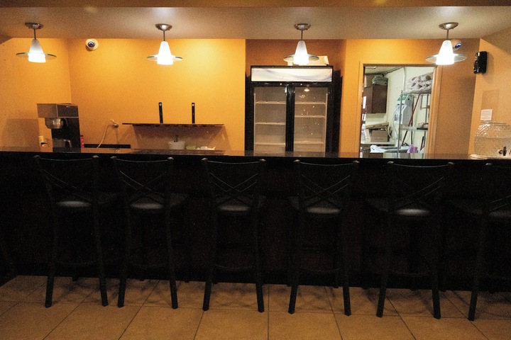 Breakfast area